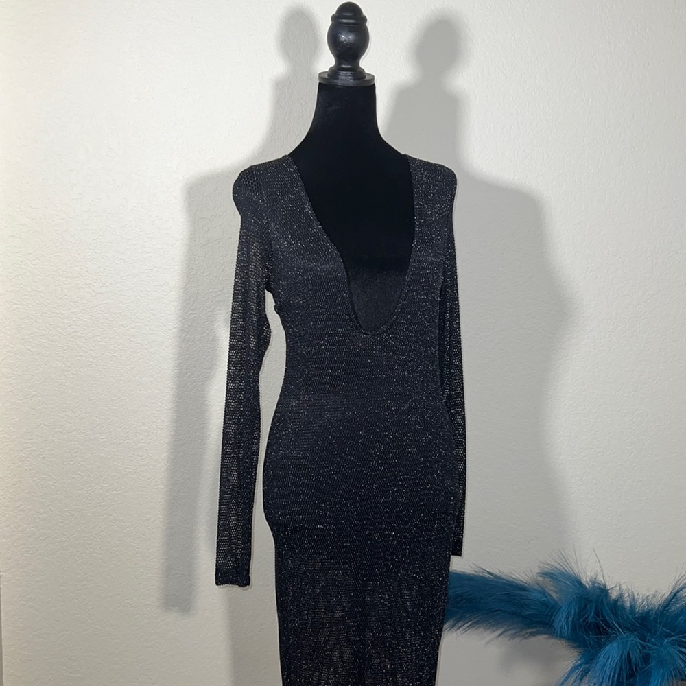 Black w/ Glitter Knee Length Dress